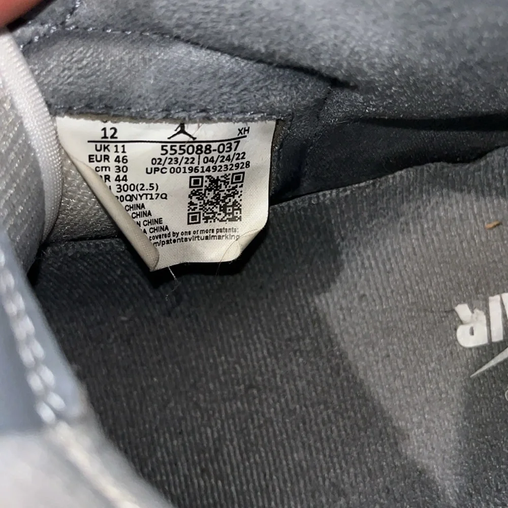 Nike Air Jordan 1 OG Stealth - Picture 2 of 5